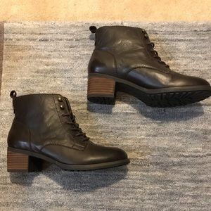 Ankle boots leather upper by Gianna TaraM